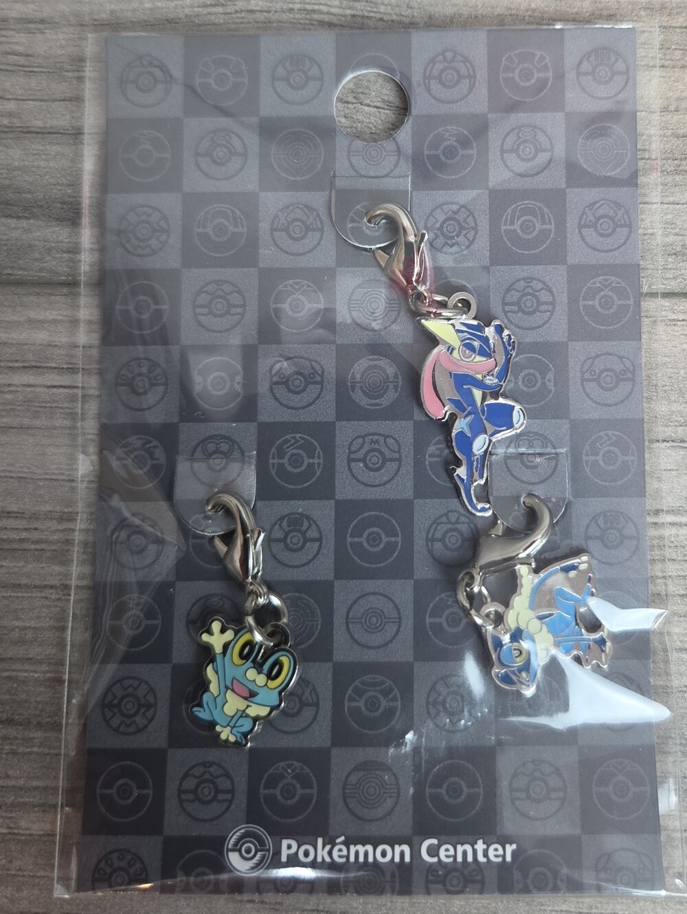 Pokémon Center Japan Froakie Frogadier Greninja National Pokédex Metal Charm Set